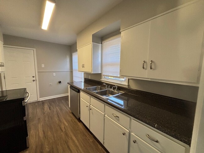 4699 Given Ave, Memphis, TN 38122 - photo 3