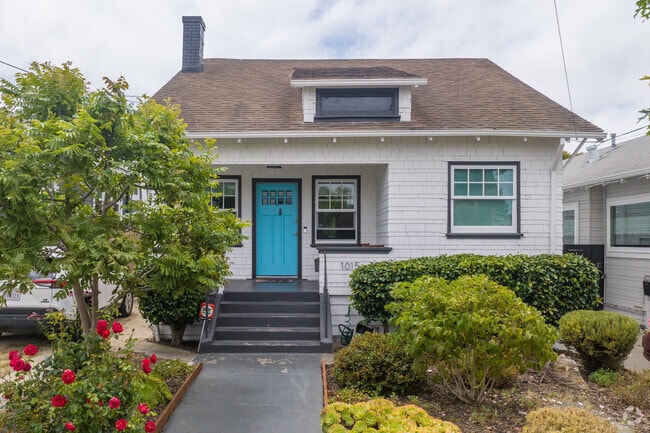 California Craftsman-style homes can be found all around Paradise Park.
