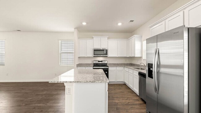 12086 Conrad Cir, Hampton, GA 30228 - photo 7