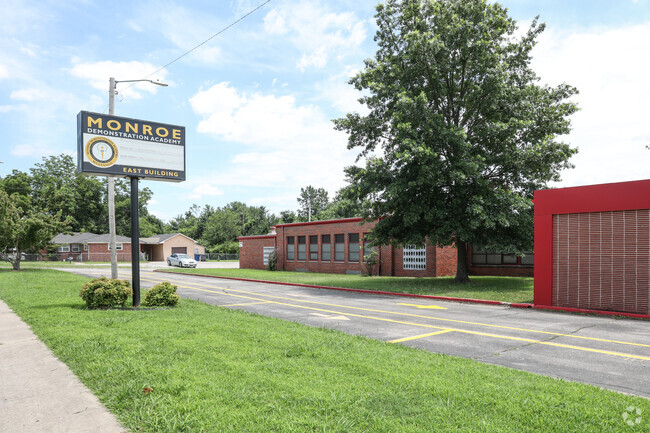 Monroe Demonstration Academy is committed to responsibility, respect, community and excellence.