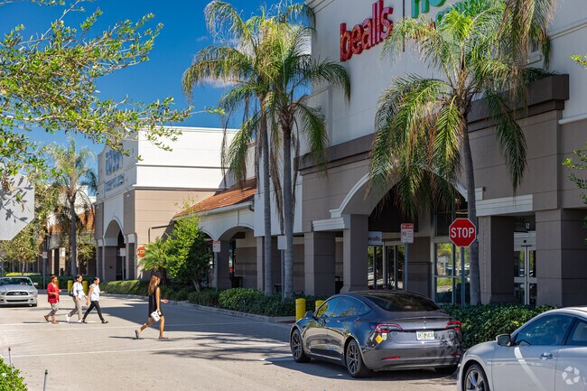 Residents can find shopping, dining, and services just minutes away from North Central Naples.