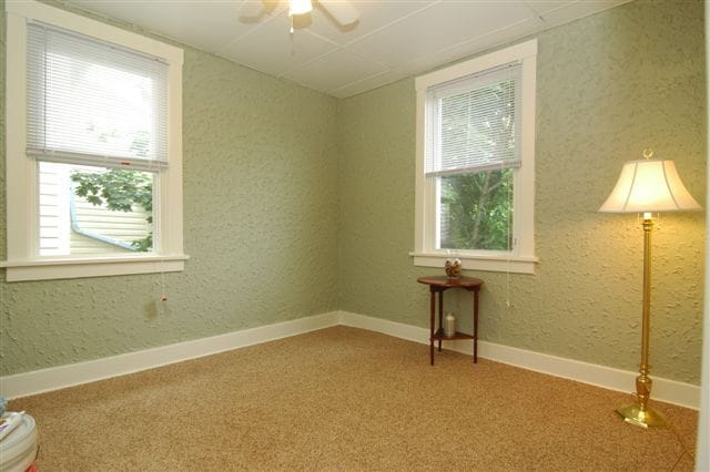 436 Division Ave unit 2, Pittsburgh, PA 15202 - photo 4