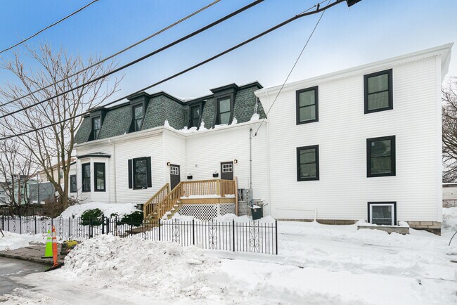 10 Marion St unit 1, Medford, MA 02155 - photo 2