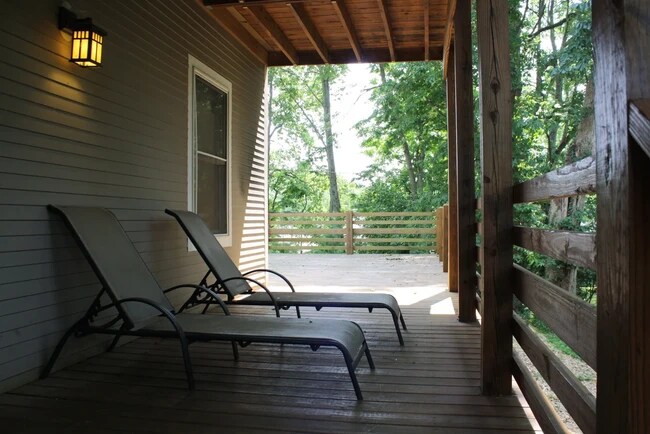 440 E 2nd St, Bloomington, IN 47401 - photo 6