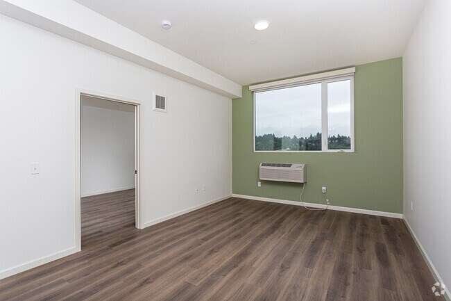1BR, 1BA - 683SF