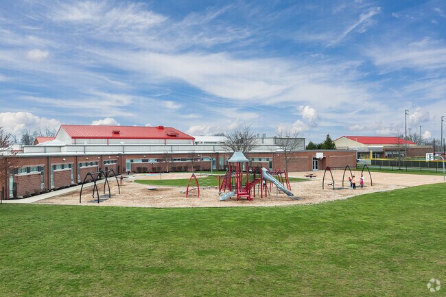 Newton High School has a student to teacher ratio of 15 to 1.