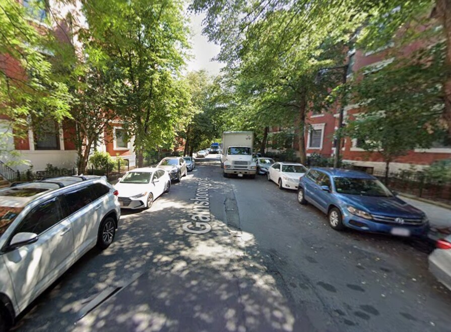 111 Gainsborough St unit 3, Boston, MA 02115 - photo 1