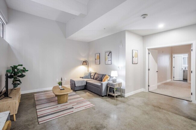 205 W 4th St unit ID1316454P, Cincinnati, OH 45202 - photo 4