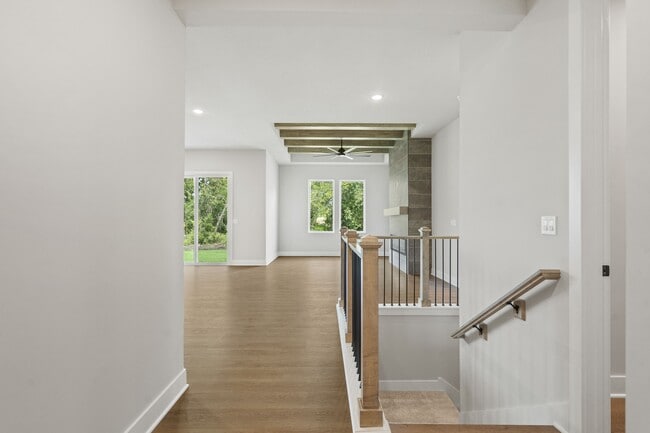 1804 Halls Creek Dr unit 36842028, Raymore, MO 64083 - photo 3