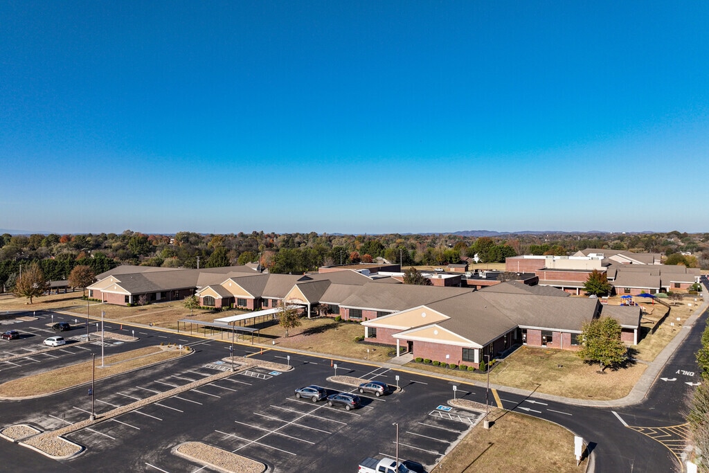 Discover the pure bliss of education at Foothills Elementary School in West Maryville.