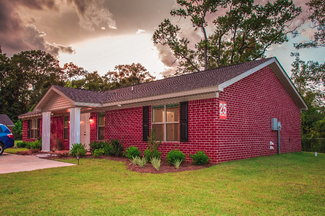 25 Oklahoma Dr, Mobile, AL 36608