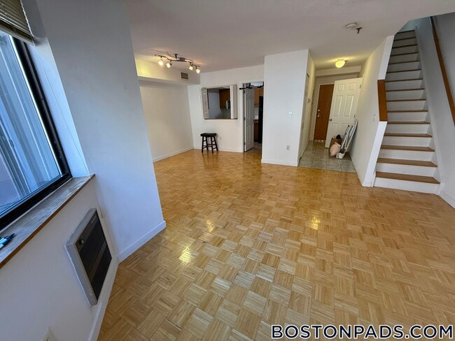 Kelton Place Condominiums unit 716, Allston, MA 02134 - photo 3