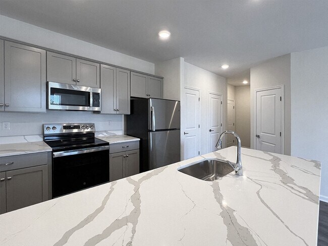 Linden Lofts, Bethlehem, PA 18017 - photo 3