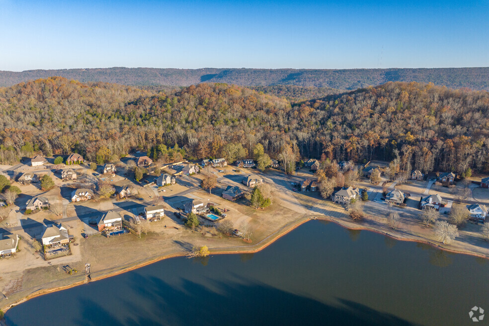 Neighborhood_Springville_548567_P2_XW_030524