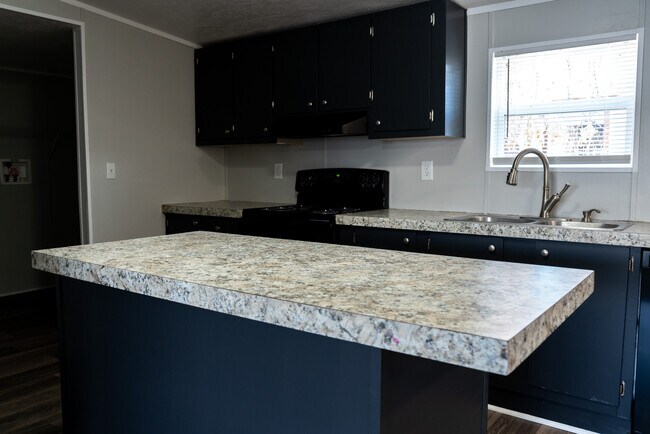 120A Parker Dr, Sanger, TX 76266 - photo 5