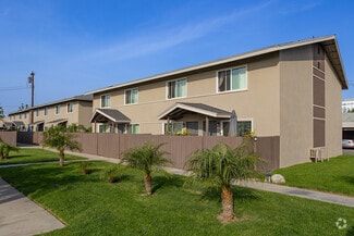 1911 S Haster St, Anaheim, CA 92802