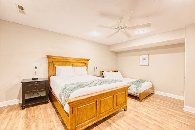 1515 NW Bell Royal Ct unit ID1314699P, Bentonville, AR 72712 - photo 5