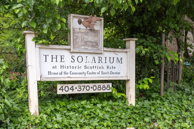 The Solarium in Oakhurst is a beautifully designed event venue that stands out as one of the community's premier locations for gatherings, celebrations, and special occasions.
