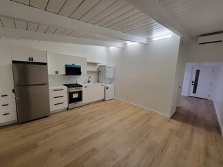 6606 Marcelle St, Paramount, CA 90723