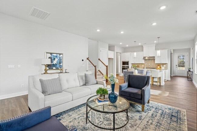 5104 Fountainbridge Ct unit 36359621, Raleigh, NC 27610 - photo 5