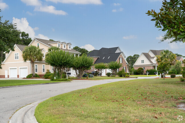 The Wood Duck neighborhood is centrally located in Wilmington, NC.
