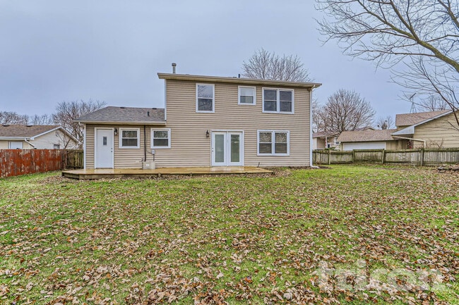 155 Ramblewood Ln, Lake Zurich, IL 60047 - photo 3