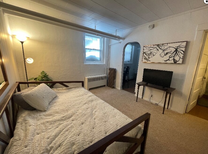 915 2nd Ave S unit 8, Fargo, ND 58103 - photo 1