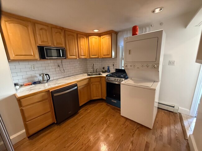 319 Bennington St unit 1, Boston, MA 02128 - photo 3