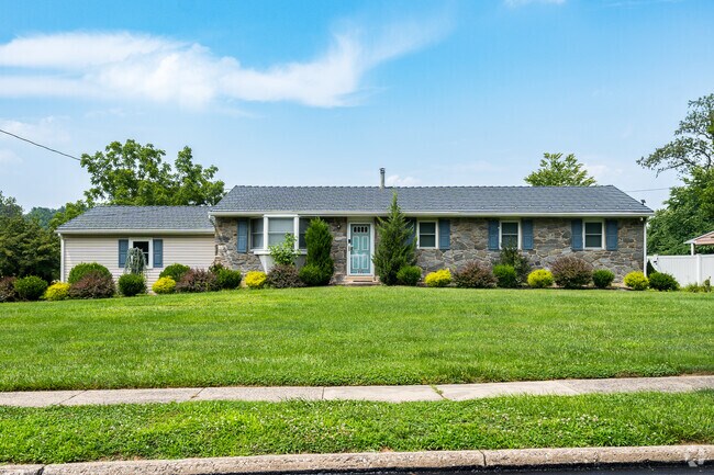 Single-story ranch homes offer affordability in Eagleville.