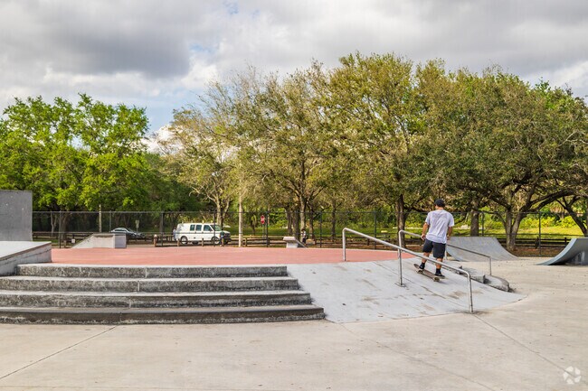 Kendall Indian Hammock Skate Park is one of Miami's largest Skate Parks.