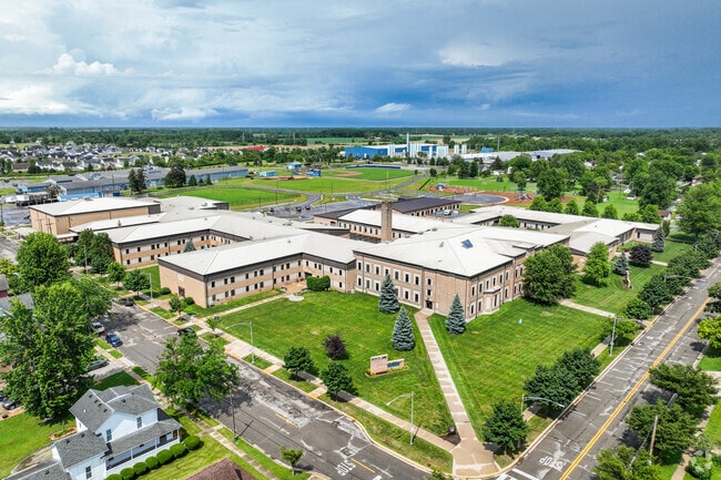 Dundee Elementary School