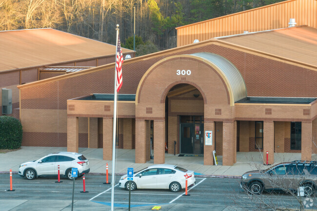 Clear Creek Elementary teaches grades Kindergarten through 5th.