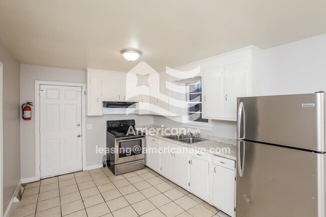 2336 James St, Cayce, SC 29033 - photo 6