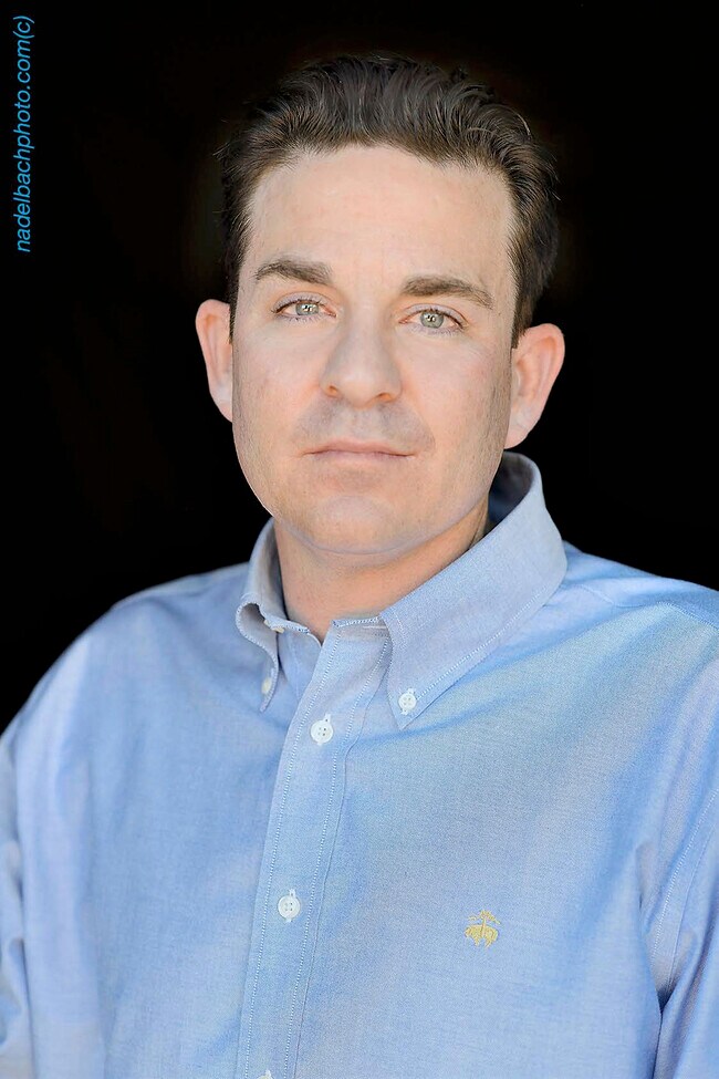 Agent Photo