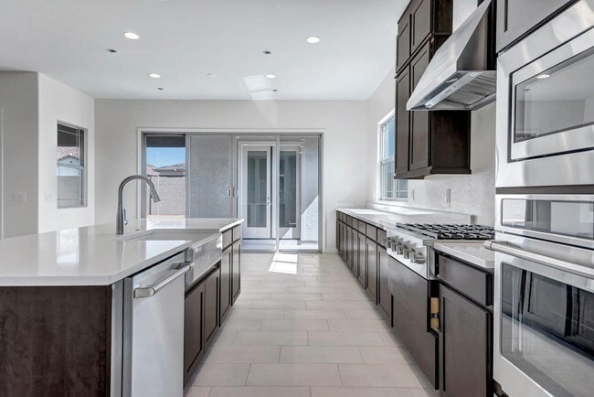 750 W Seagull Dr, Queen Creek, AZ 85140 - photo 3