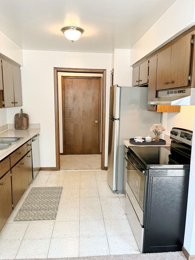 Holly House Apartments, Rochester, MI 48307 - photo 4