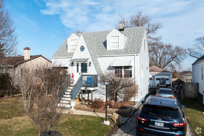 You can find Tudor Revivals throughout the neighborhood of Justice.