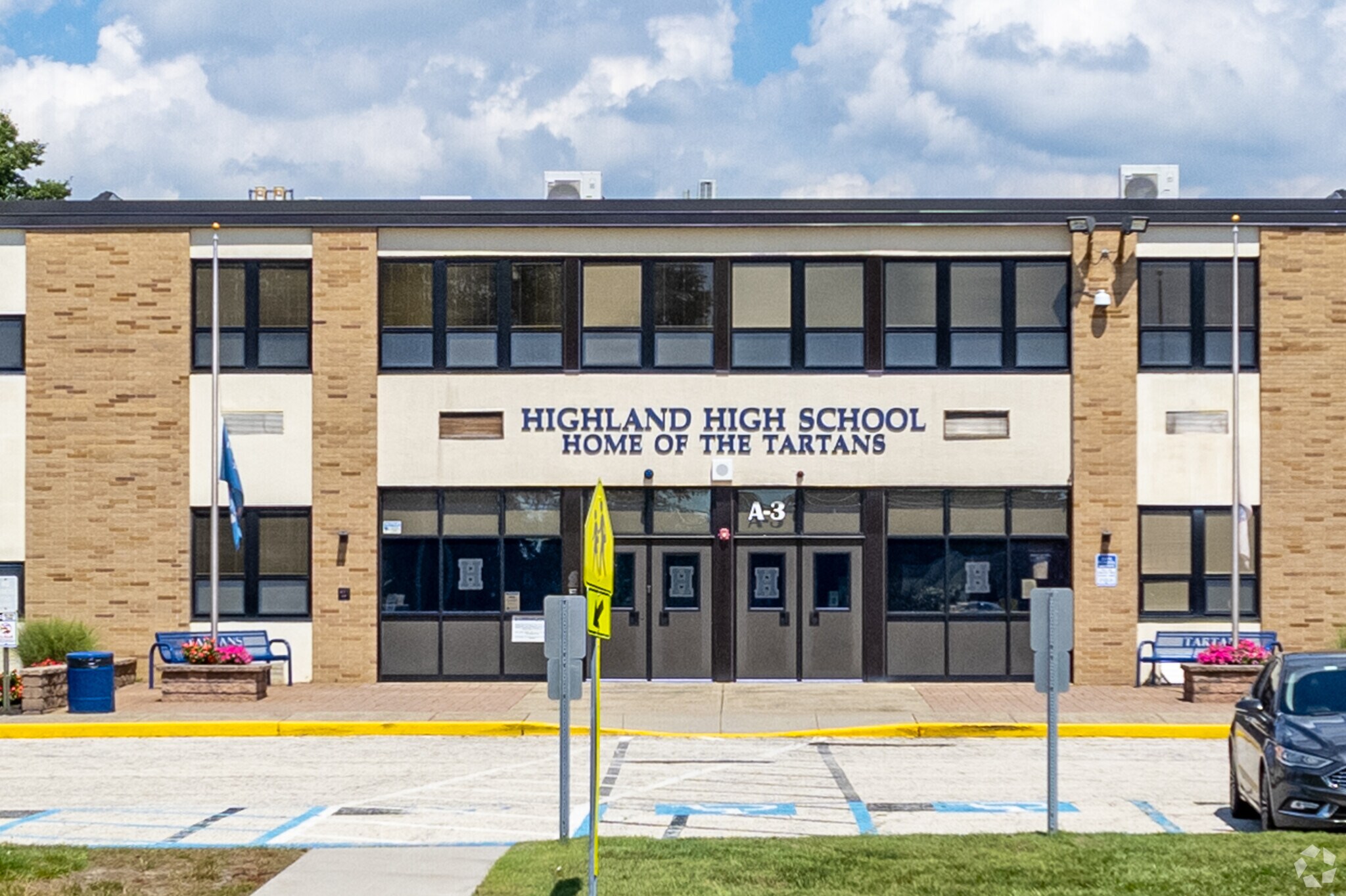 Highland Regional High School is an above average school that is in South Jersey.