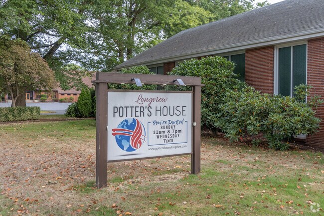 Longview Woman’s Club Building was built in 1935 in the rural gothic stylke.