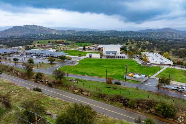 Minarets High School educates students from North Fork.