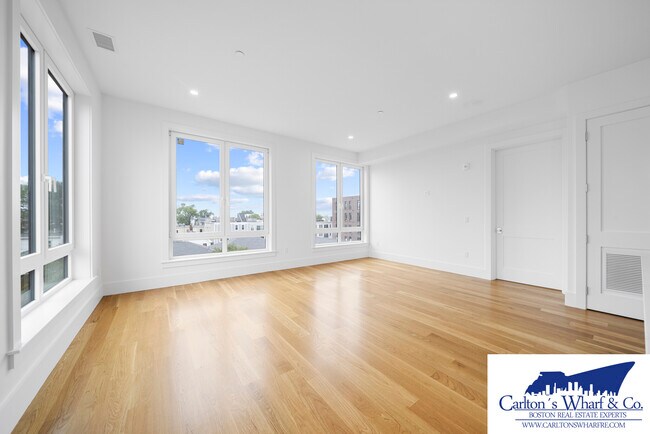 218 Old Colony Ave unit 208, Boston, MA 02127 - photo 7