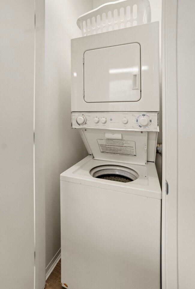 1451 S State St unit 2206, Chicago, IL 60605 - photo 5