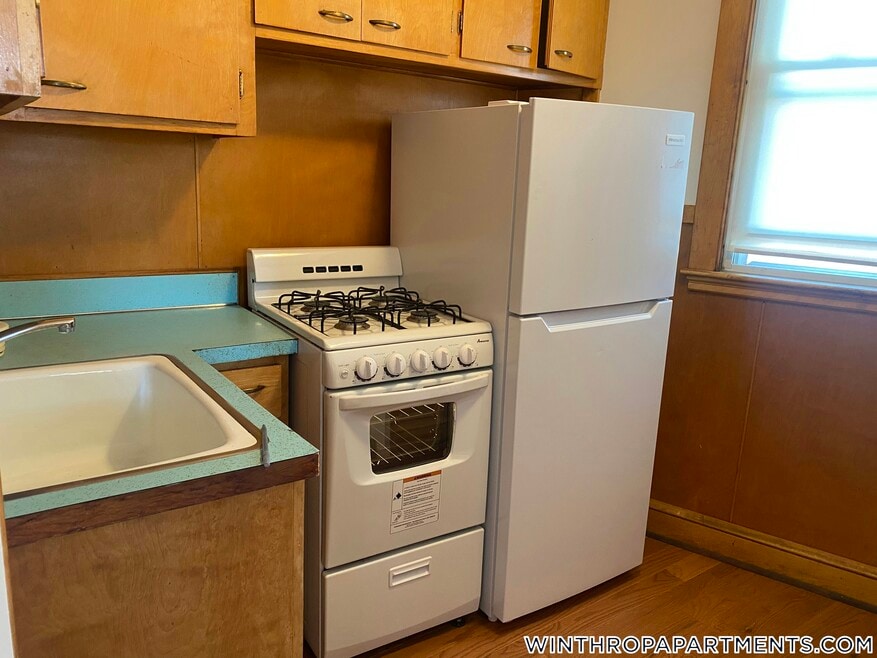 90 Winthrop Shore Dr unit 15, Winthrop, MA 02152 - photo 1