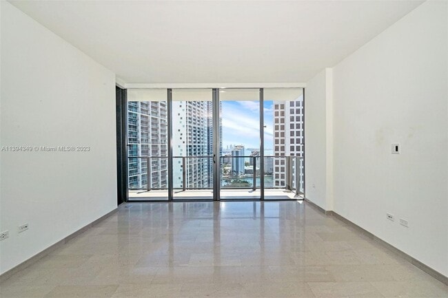 Reach Brickell City Centre unit 2107, Miami, FL 33131 - photo 5