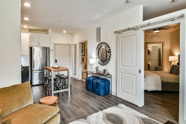 Park 35 on Clairmont, Birmingham, AL 35222 - photo 7