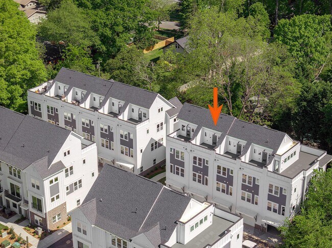 1419 Collier Walk Aly unit CSW0208, Charlotte, NC 28205 - photo 2