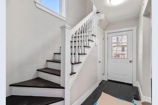 41 Watch St, Rochdale, MA 01542