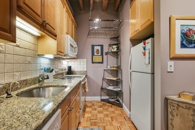 125 Fulton St unit 7, Boston, MA 02109 - photo 5