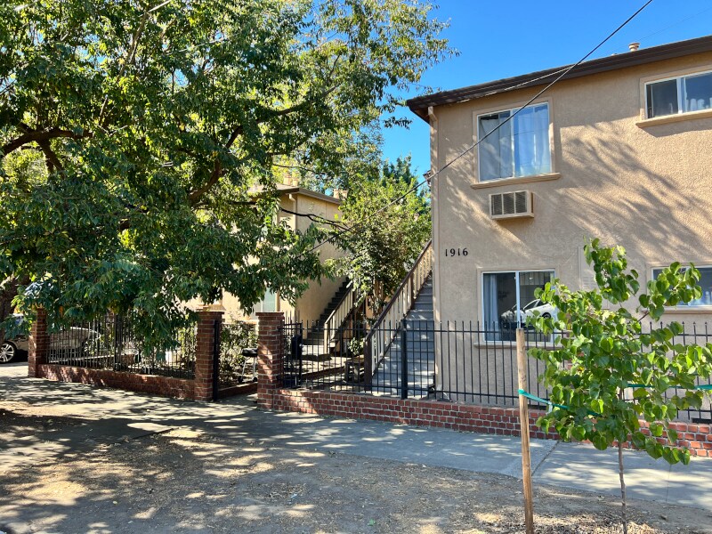 1916 7th St unit M, Sacramento, CA 95811 - photo 1