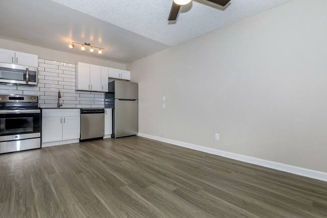 Artisan at Downtown Chandler, Chandler, AZ 85225 - photo 4